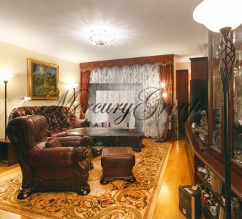 For sale lux apartment in Old Town