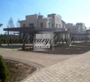 Продаем дуплекс в новом поселке Green Village...