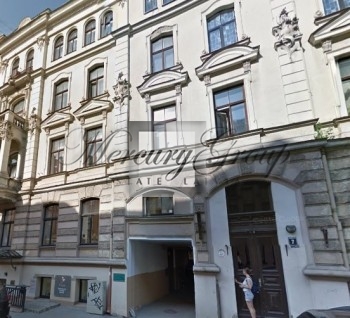 Продаем квартиру-офис в самом престижном месте Риги, посольском районе...