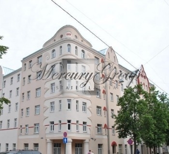 Продаём 3-х комнатную квартиру в центре Риги полностью реновированном ...