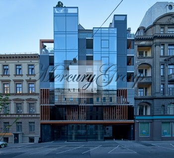 Piedāvājam nomai komerctelpas Rīgas centrā