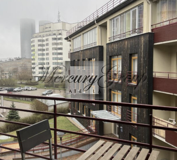 Izīrē skaistu dzīvokli Ķipsalā ar skatu uz Zunda Towers