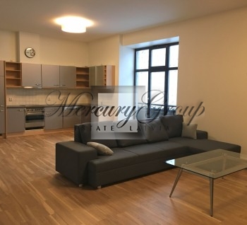 For rent apartment in the Old City