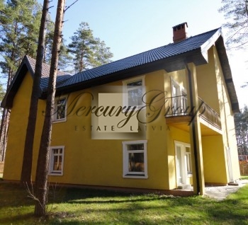Spacious house in Jurmala for sale!