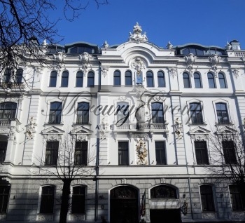 Просторная квартира в элитном комплексе Aleksandra Apartments