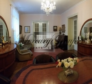 Продаем квартиру в престижном месте, центре Риги!