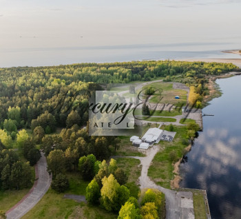 Продается эксклюзивный участок у реки в JURMALA DUNE