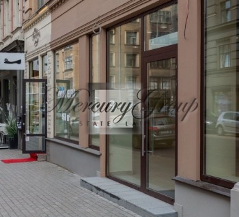 Продаем коммерческие помещения в центре Риги