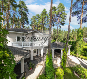 Māja Jūrmalā ar fantastisko territoriju