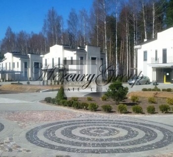 Продаем дома и таунхаусы в новом поселке Green Village...