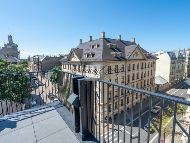Club Central Residence II. Nr. 7