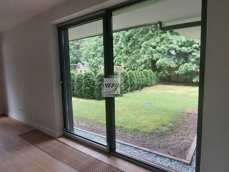 PineWood is a cozy project with luxury apartments surrounded by pine trees. Nr. 28