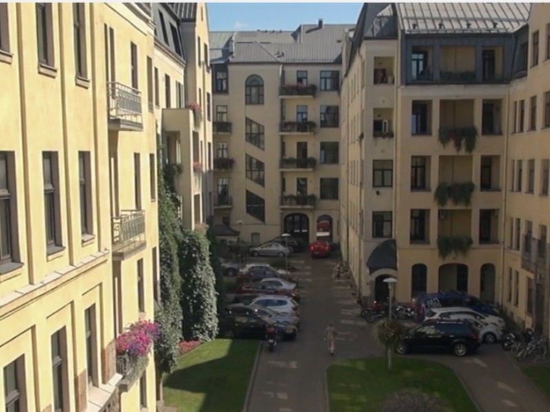 Biroju ēka Rīgas centrā.. Nr. 2
