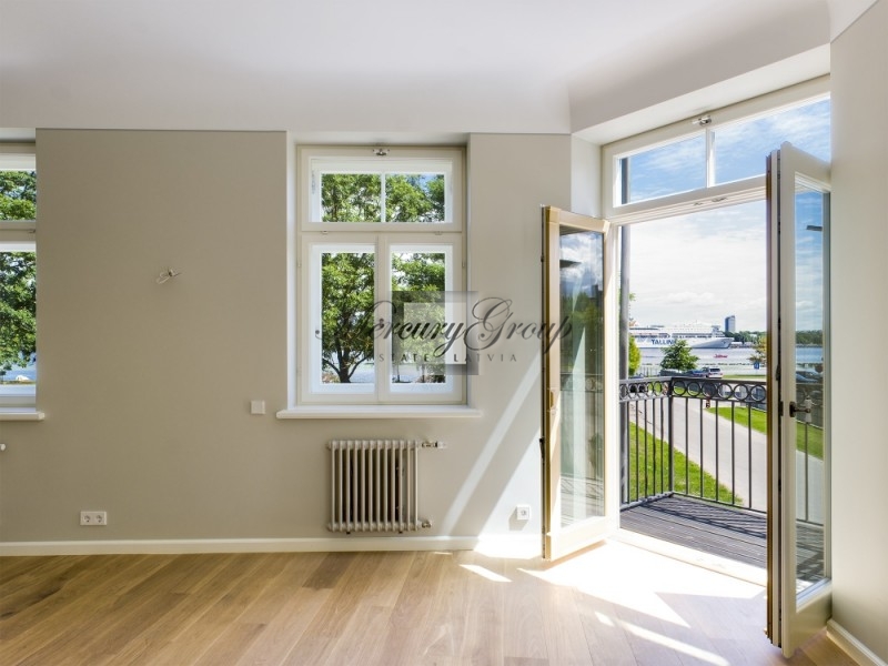 Riverside Residence- apartments with a view of the Old Riga Town!. Nr. 8